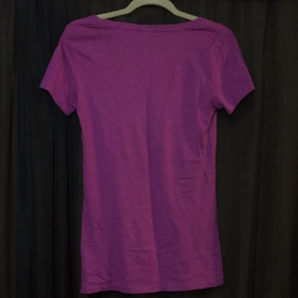 PINK by VS Famous Tee. Size M. - Picture 4 of 6